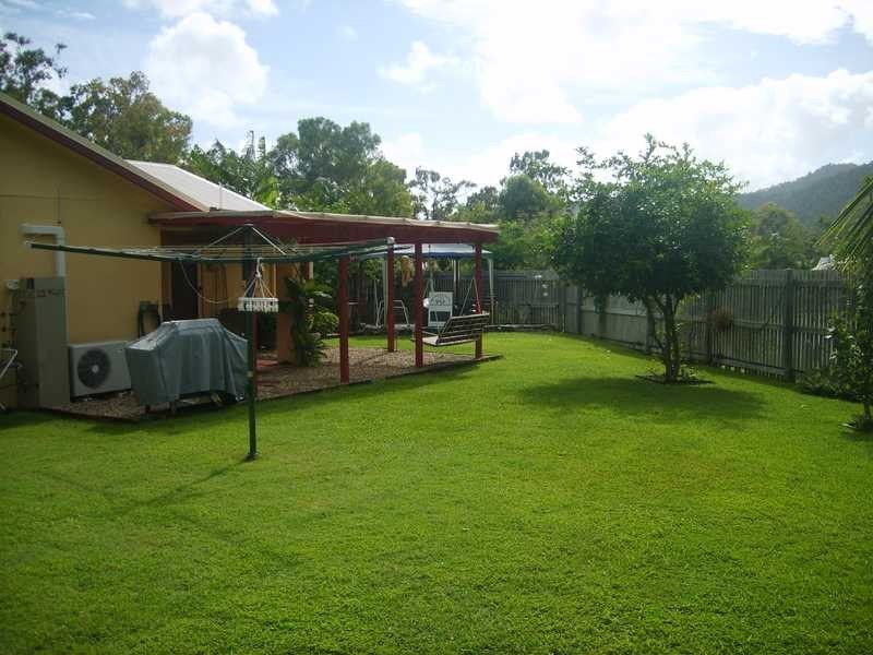 1 Wahoo Court, Jubilee Pocket QLD 4802