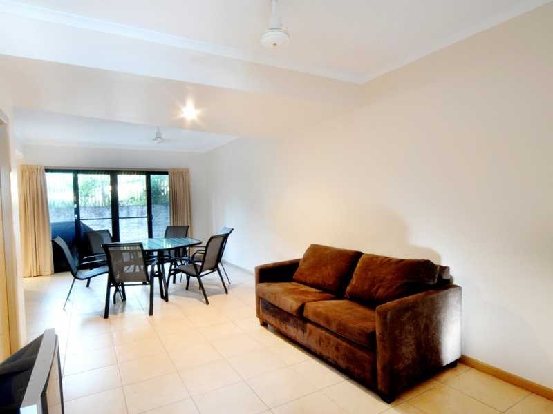 Unit 4/164 Shute Harbour Rd, Cannonvale QLD 4802