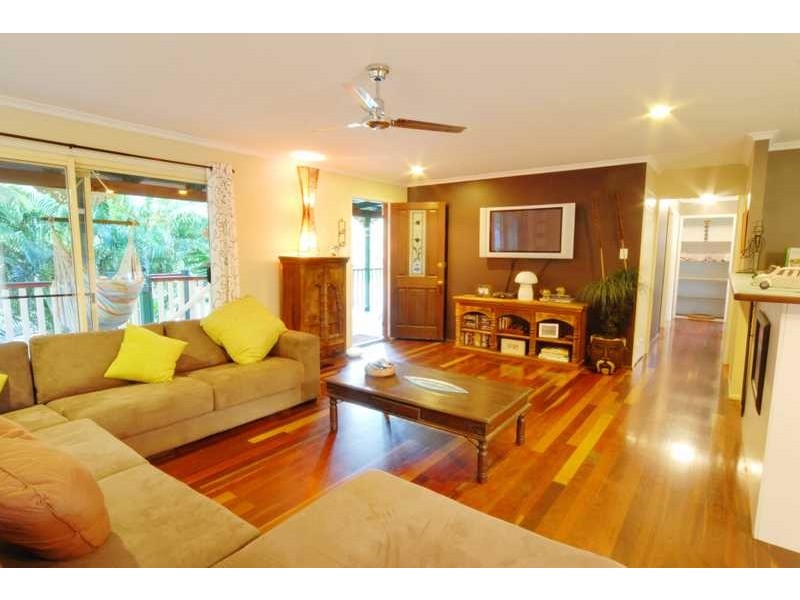 30 Sandpiper Crescent, Jubilee Pocket QLD 4802