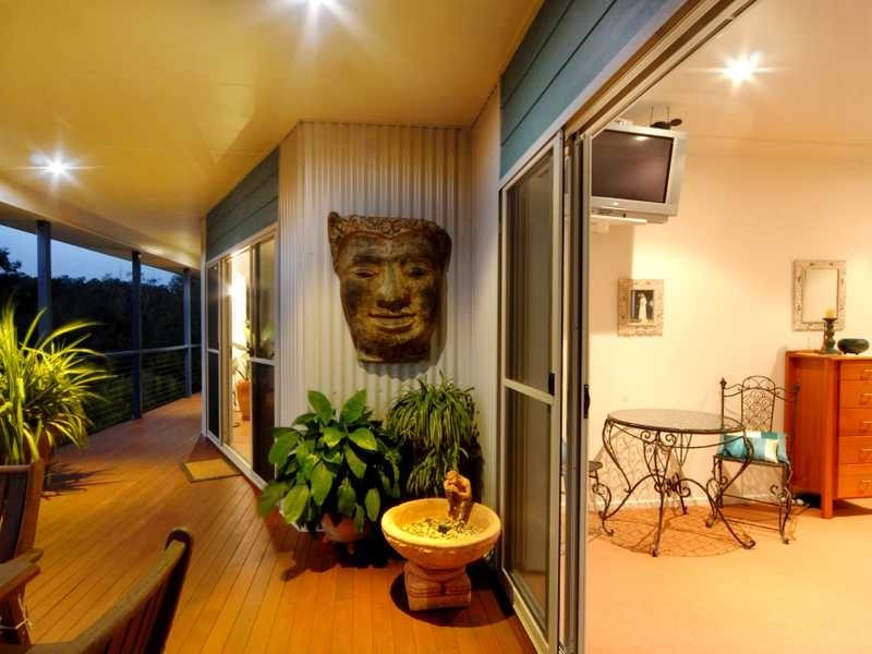 24 Pringle Rd, Cannonvale QLD 4802