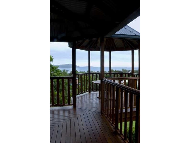 6 Gregory Court, Cannonvale QLD 4802