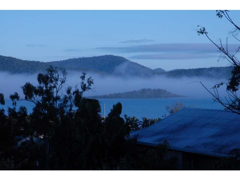 6 Gregory Court, Cannonvale QLD 4802