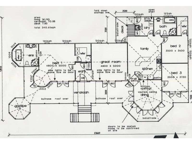 6 Gregory Court, Cannonvale QLD 4802