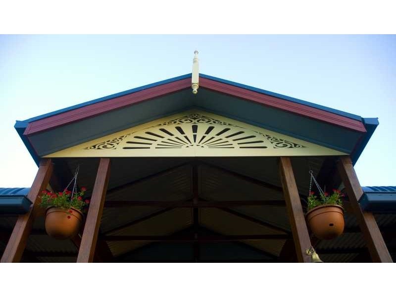 6 Gregory Court, Cannonvale QLD 4802