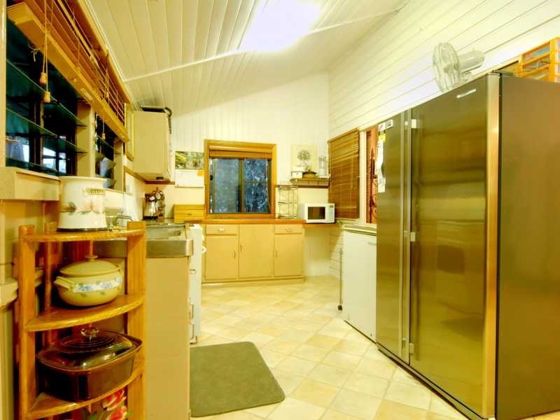 31 Marathon Street, Proserpine QLD 4800