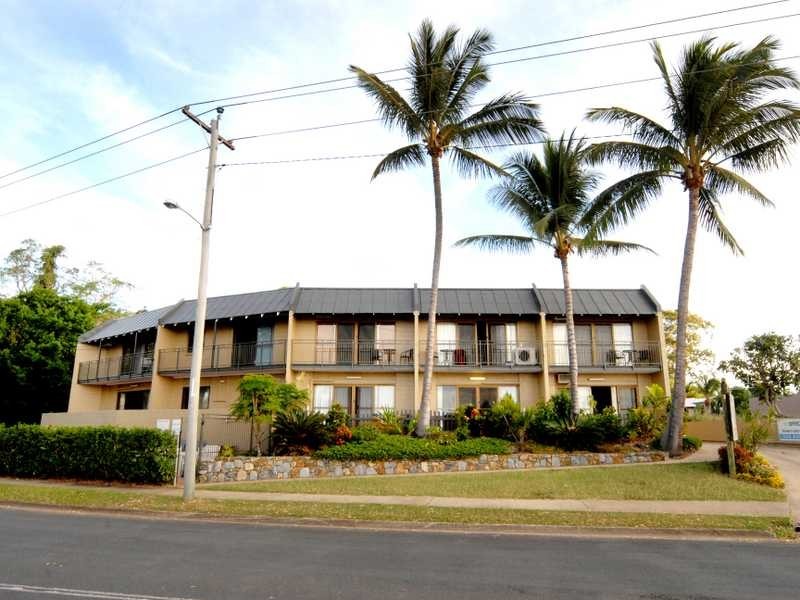 Unit 12/48 Coral Esplanade, Cannonvale QLD 4802
