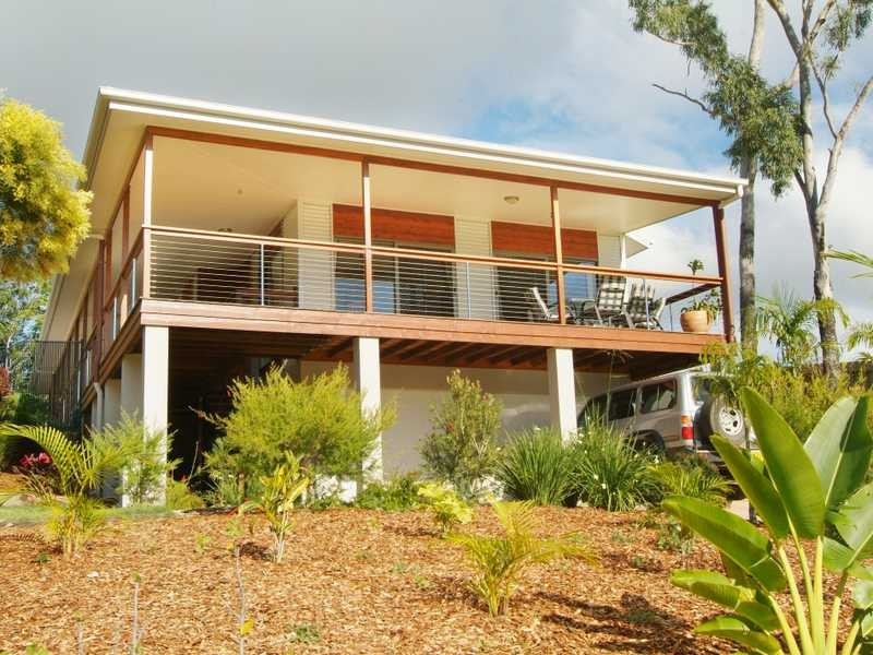 8 Wills Court, Cannonvale QLD 4802