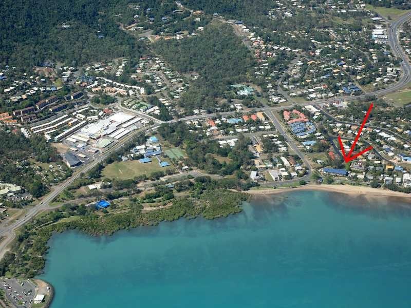 3 Pleasant Drive, Cannonvale QLD 4802