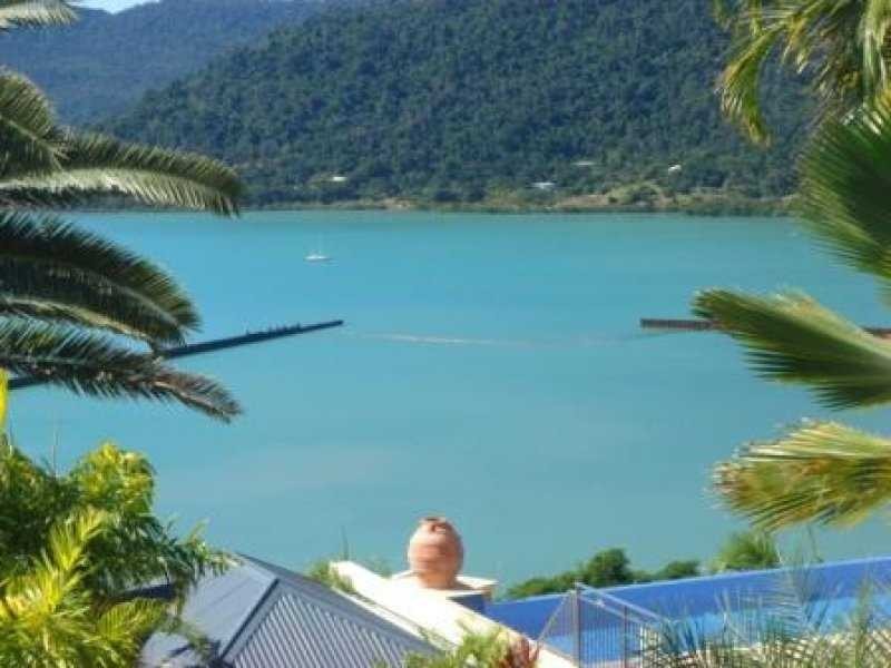 Unit 14/16 Golden Orchid Drive, Airlie Beach QLD 4802