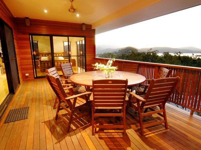 38 Eshelby Drive, Cannonvale QLD 4802