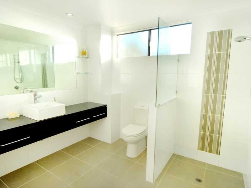 38 Eshelby Drive, Cannonvale QLD 4802