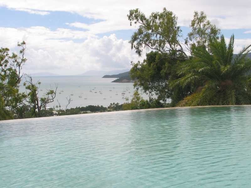 Unit 6/2 Nara Avenue, Airlie Beach QLD 4802