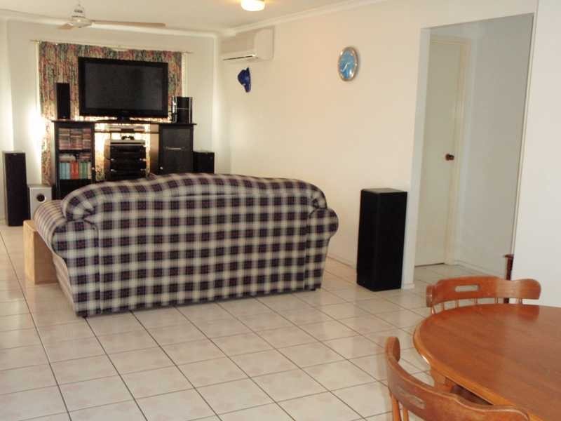 Unit 2/8 Gardenia Street, Proserpine QLD 4800