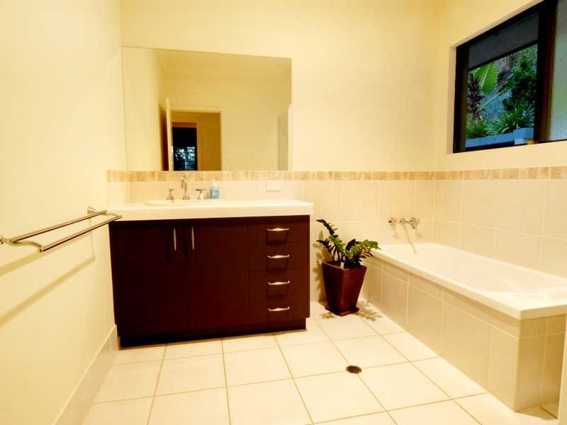 76 Stanley Drive, Riordanvale QLD 4800