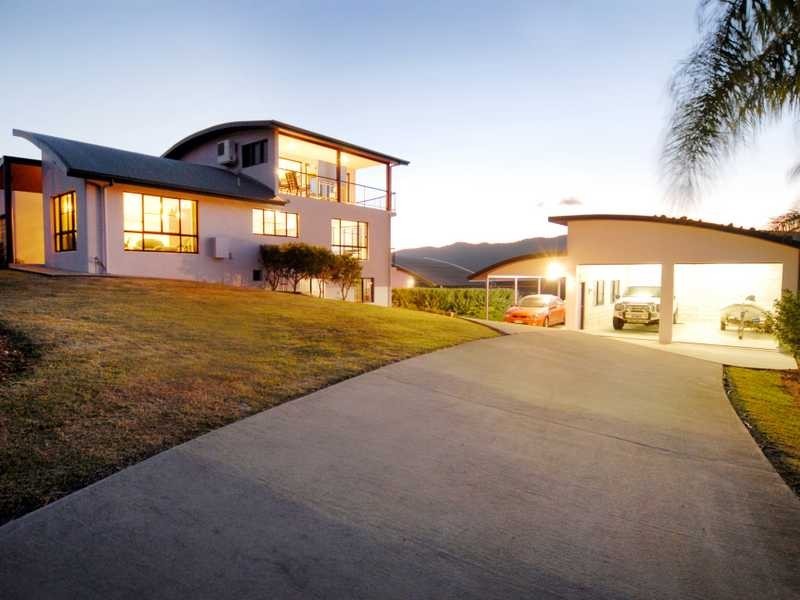 Lot 2 14 Hamilton Avenue, Cannonvale QLD 4802