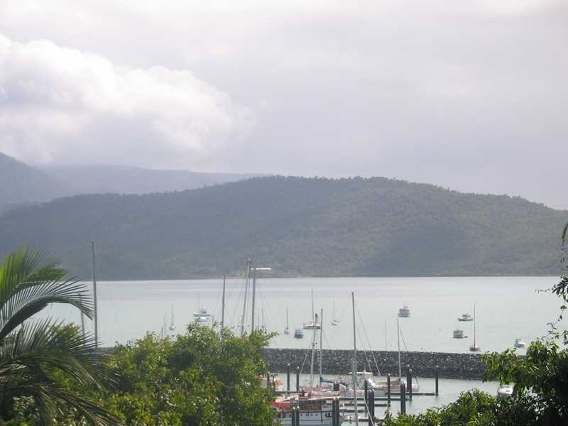 25 Airlie Crescent, Airlie Beach QLD 4802