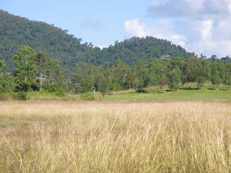 16 Henderson Street, Cannonvale QLD 4802