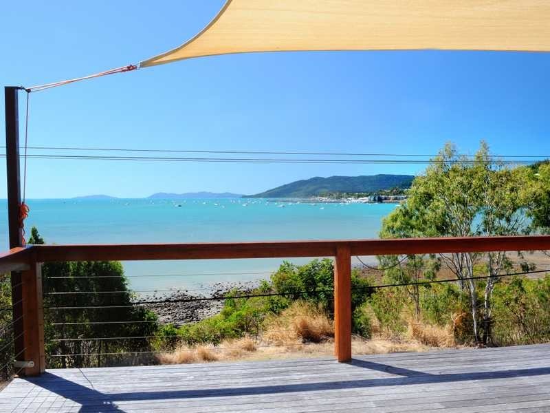 12 Coral Esplanade, Cannonvale QLD 4802