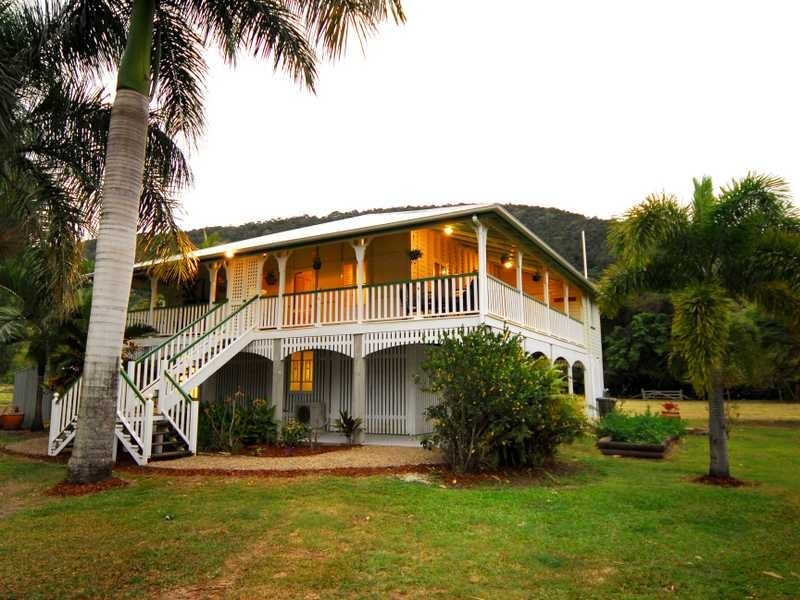 11 Jasinique Drive, Jubilee Pocket QLD 4802