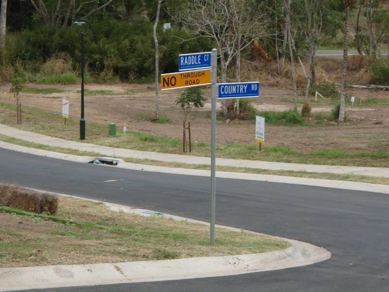 69 Country Road, Cannonvale QLD 4802