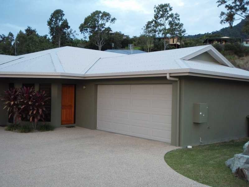 2/3 Wills Court, Cannonvale QLD 4802