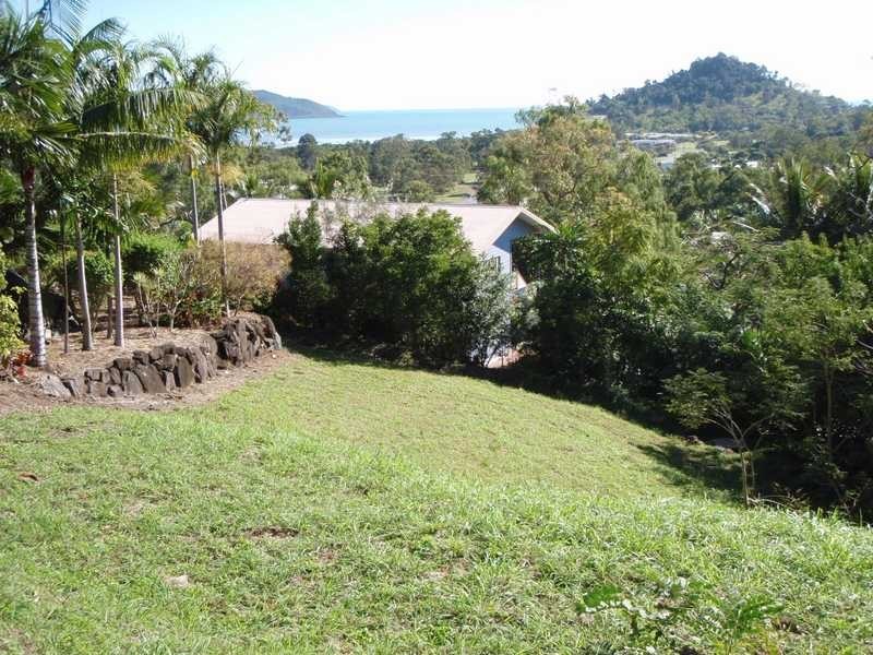 22 Country Road, Cannonvale QLD 4802