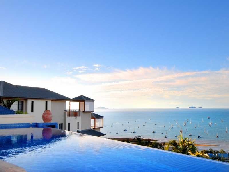 Unit 4/16 Golden Orchid Drive, Airlie Beach QLD 4802