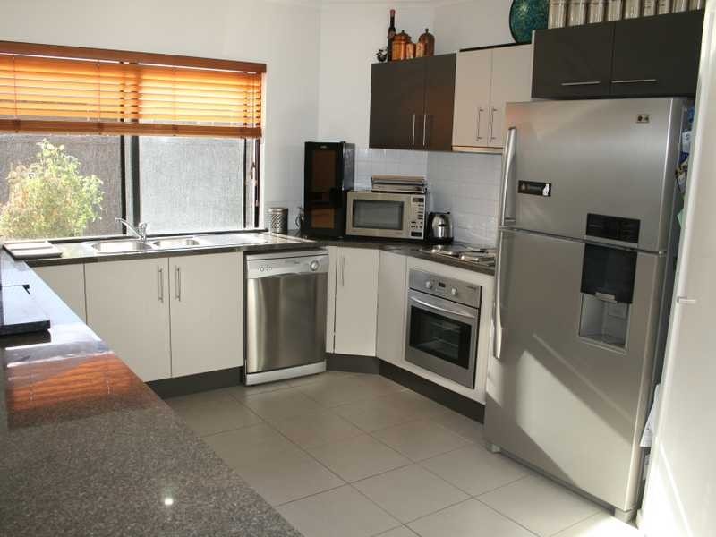 63 Abell Road, Cannonvale QLD 4802