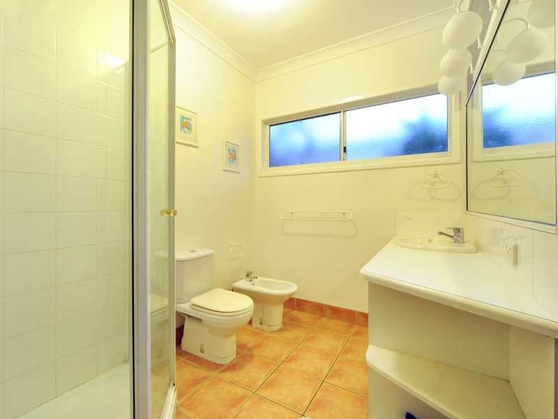 33 Country Road, Cannonvale QLD 4802