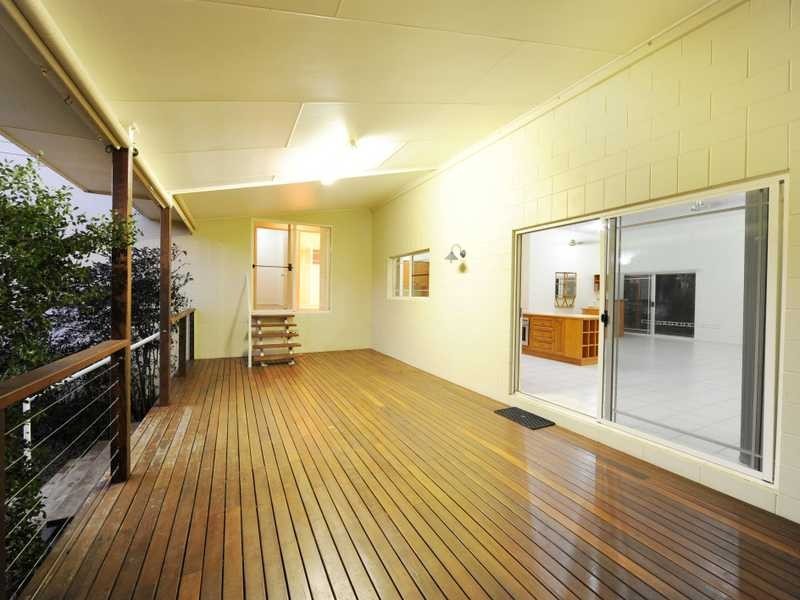 8 Stormvogel Drive, Jubilee Pocket QLD 4802