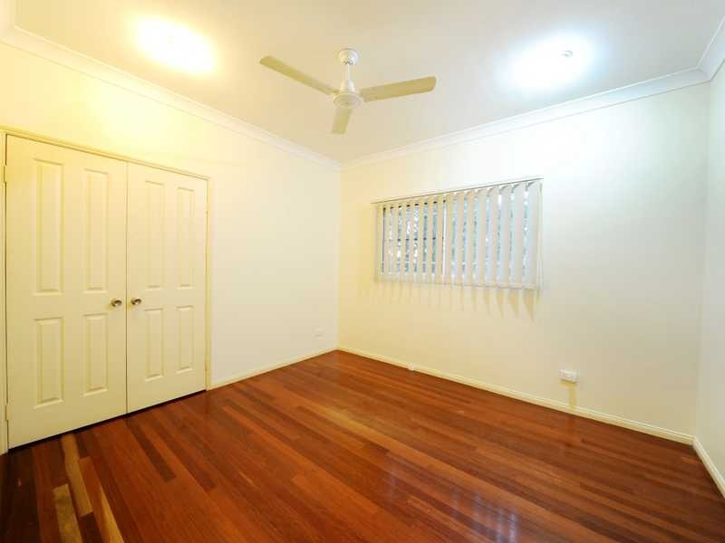 8 Stormvogel Drive, Jubilee Pocket QLD 4802