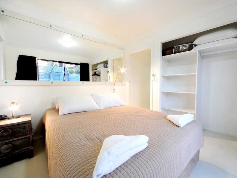 9 Summit Avenue, Airlie Beach QLD 4802