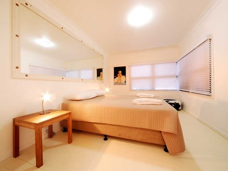 9 Summit Avenue, Airlie Beach QLD 4802