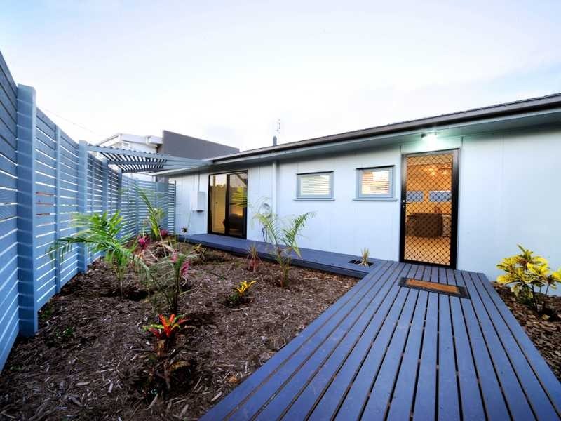 9 Summit Avenue, Airlie Beach QLD 4802