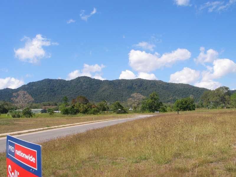 22 Henderson Street, Woodwark QLD 4802