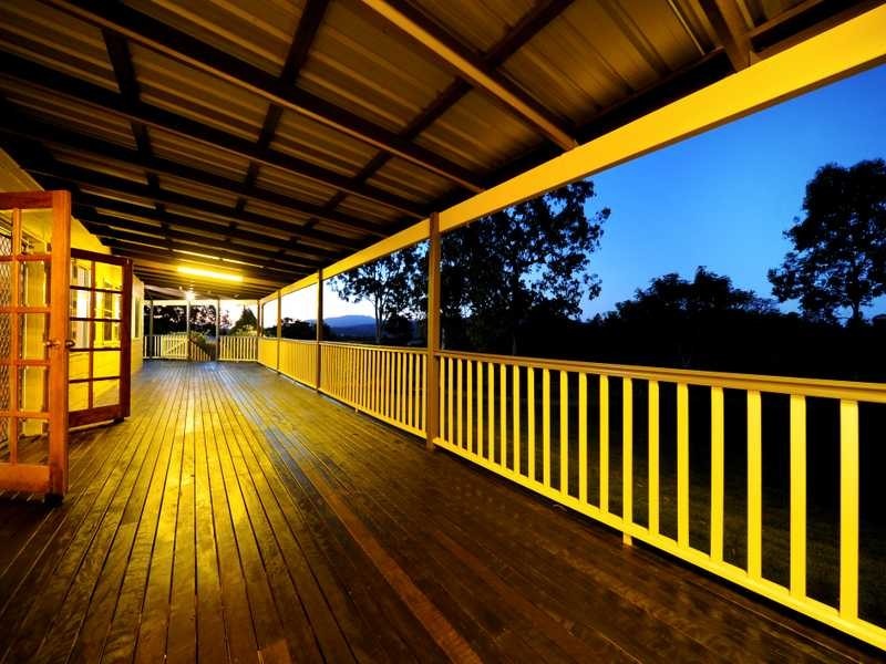 1018 Shute Harbour Rd, Mount Marlow QLD 4800