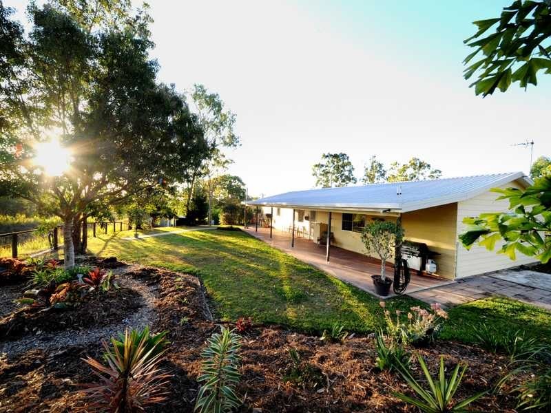 1018 Shute Harbour Rd, Mount Marlow QLD 4800