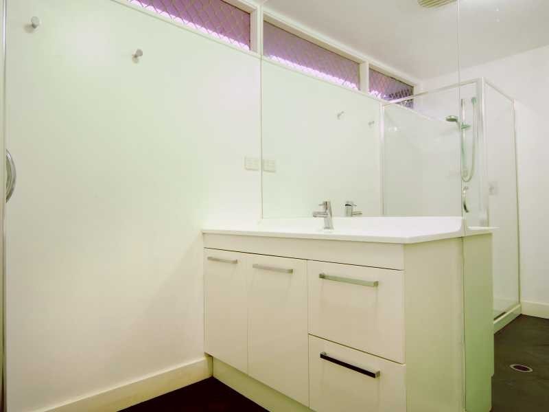 6 Broadwater Avenue, Airlie Beach QLD 4802