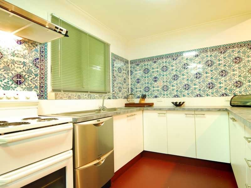 6 Broadwater Avenue, Airlie Beach QLD 4802