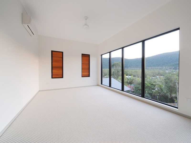 31a & 31b Kingfisher Terrace, Jubilee Pocket QLD 4802