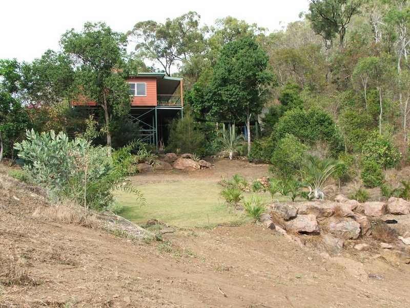 38 Roseric Crescent, Hideaway Bay QLD 4800