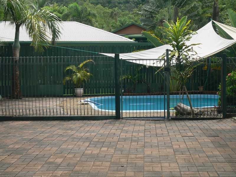 4 Mandalay Road, Jubilee Pocket QLD 4802