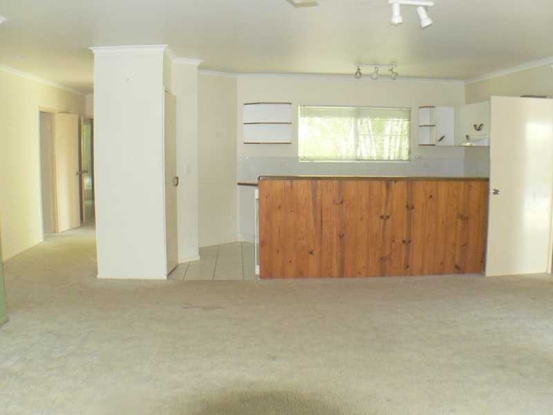 4 Mandalay Road, Jubilee Pocket QLD 4802