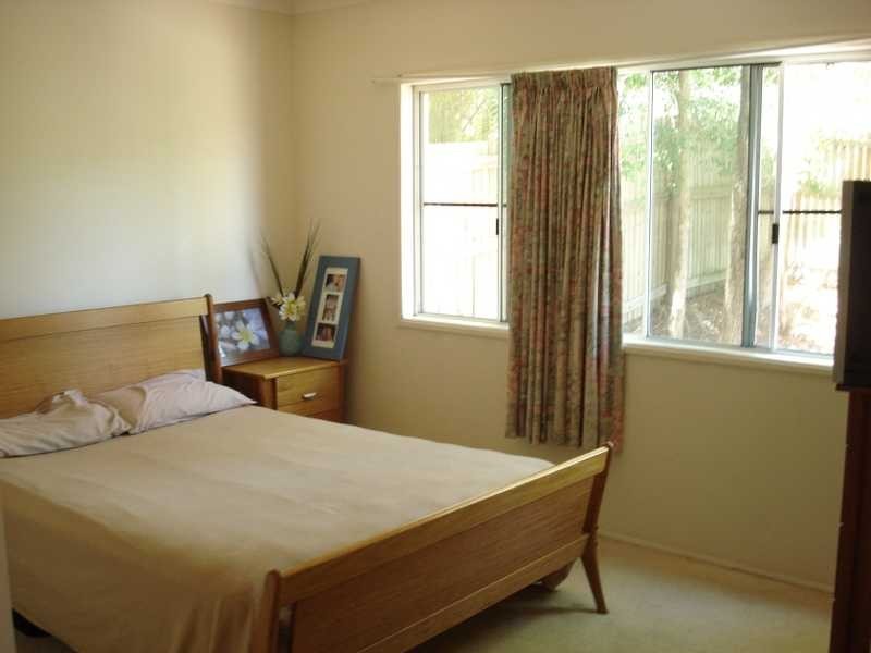 Unit 1/24 Island Drive, Cannonvale QLD 4802