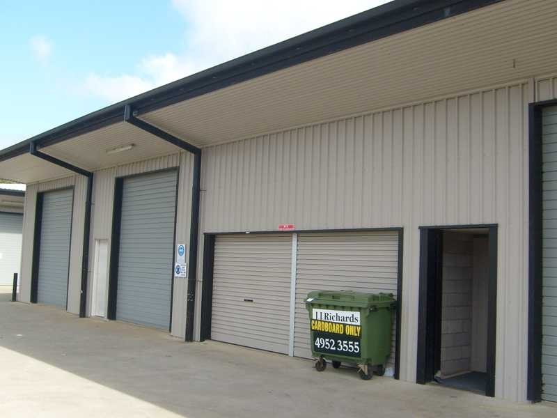 2/3 Carlo Drive, Cannonvale QLD 4802