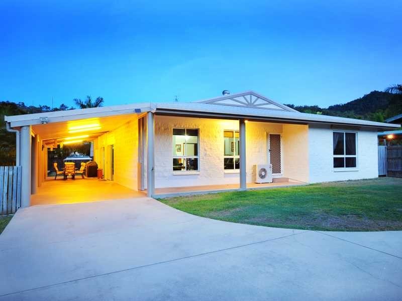 10 Mandalay Road, Jubilee Pocket QLD 4802