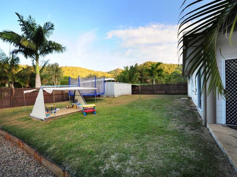 10 Mandalay Road, Jubilee Pocket QLD 4802