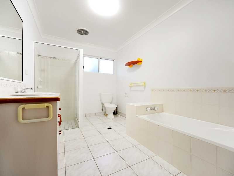 10 Mandalay Road, Jubilee Pocket QLD 4802