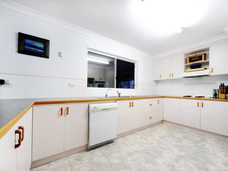 10 Mandalay Road, Jubilee Pocket QLD 4802