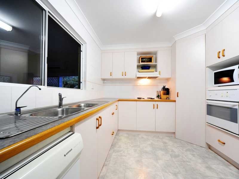 10 Mandalay Road, Jubilee Pocket QLD 4802